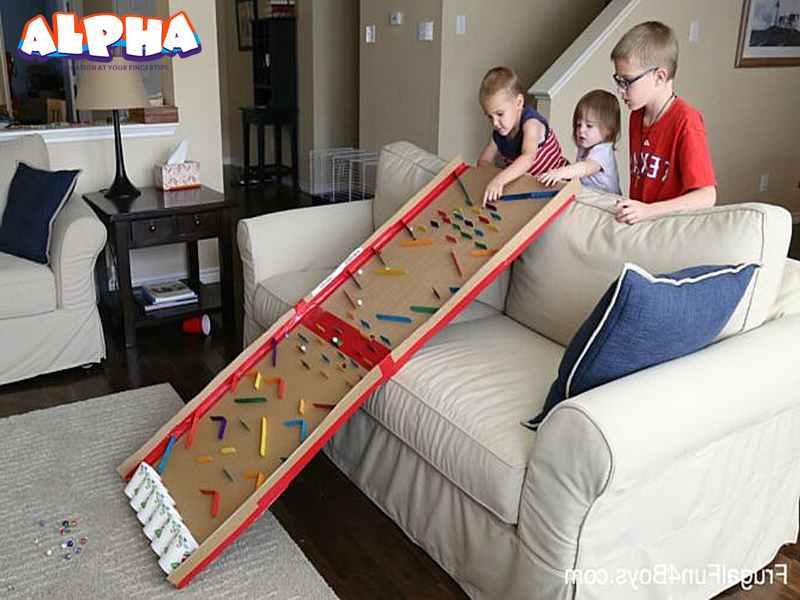 Alpha science classroom： Build a Marble Run with Straws Alpha Manufacturing Ltd